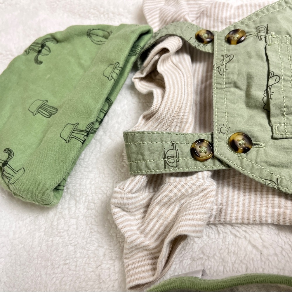 Carters 4pc infant outfit